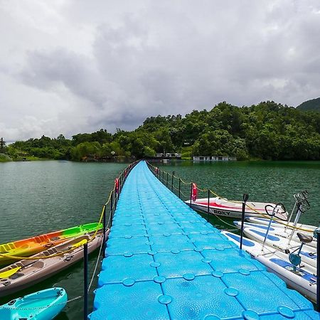 Roxy Tasik Biru Resort City Bau Exteriör bild