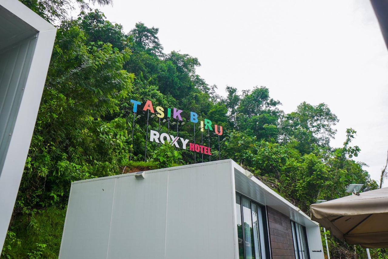 Roxy Tasik Biru Resort City Bau Exteriör bild
