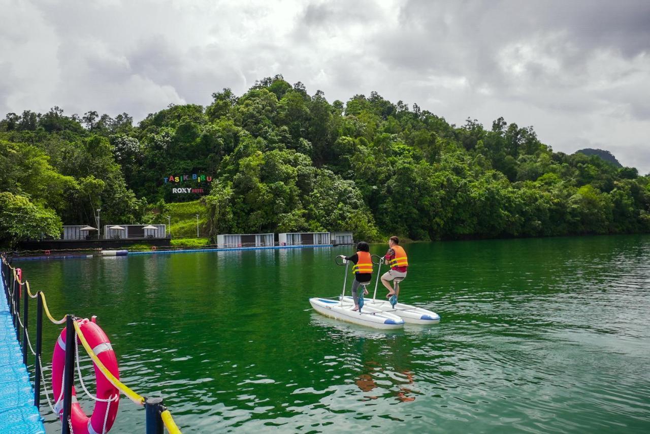 Roxy Tasik Biru Resort City Bau Exteriör bild