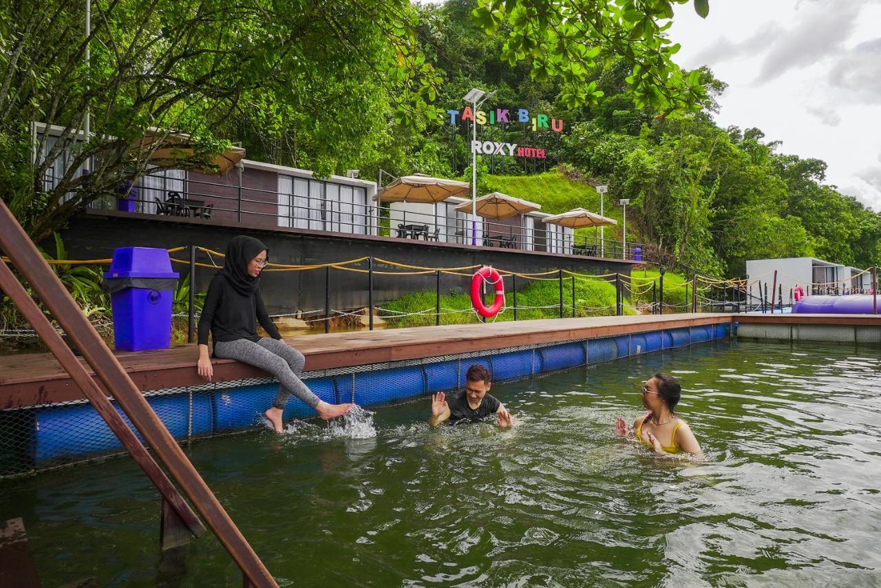Roxy Tasik Biru Resort City Bau Exteriör bild